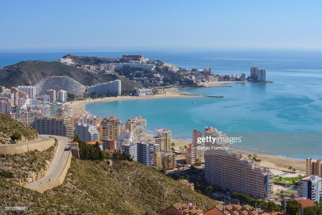 クリェラNuevo, A 80 Metros Del Mar Y La Playaアパートメント エクステリア 写真